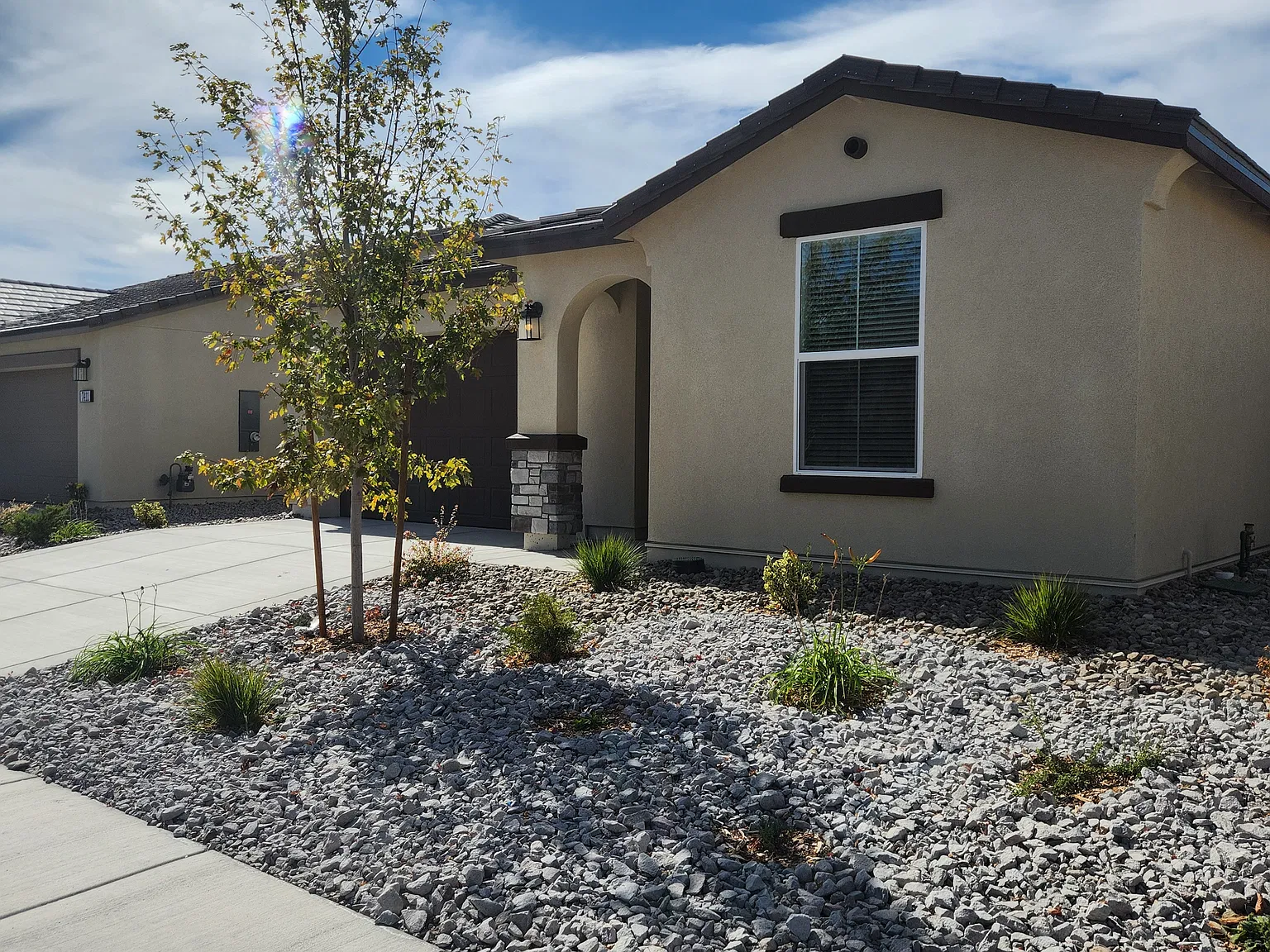 3 bed, 1721 sqft, $3,095 — Photo 2