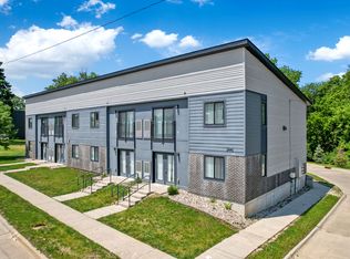 2249 SW 9th St APT 6, Des Moines, IA 50315