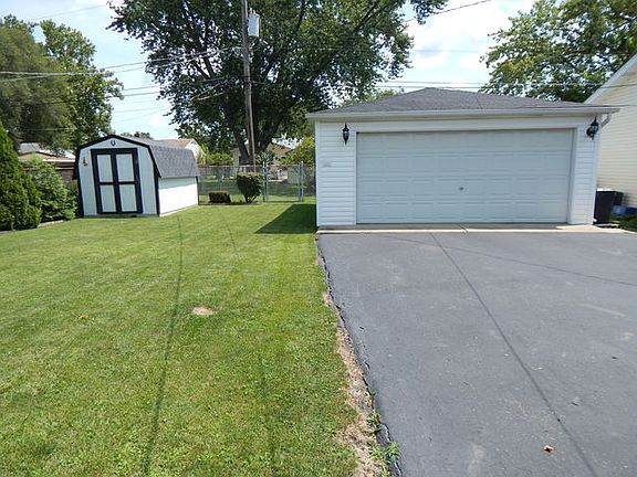 5th image of 902 Westshire Dr