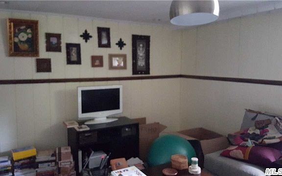 5th image of 13 Wexford St