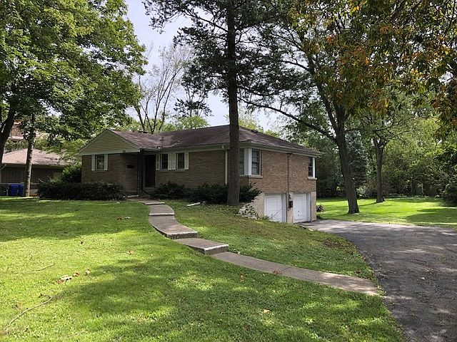1st image of 305 Lorraine St