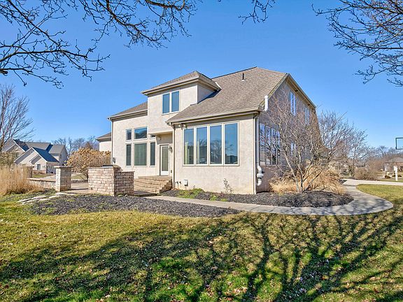 5th image of 8278 Fallgold Ln