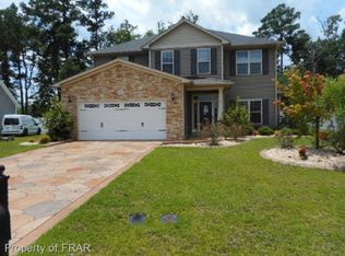 156 Sedgefield Dr, Raeford, NC 28376