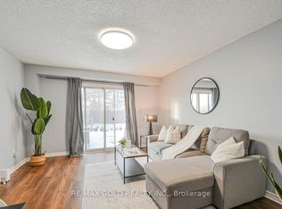 73 Chipmunk Cres, Brampton, ON L6R 1B4