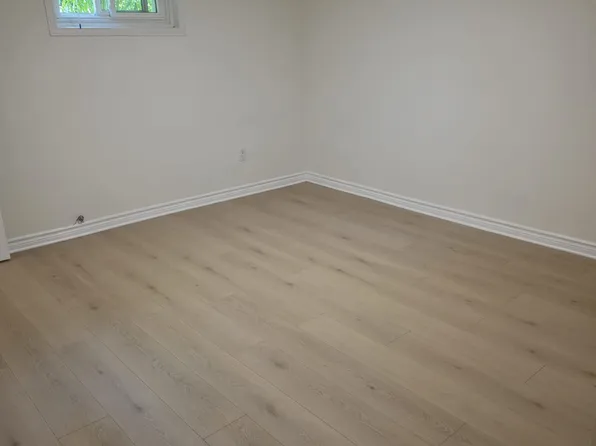 32 Houston Cres, Toronto, ON M2J 3H8