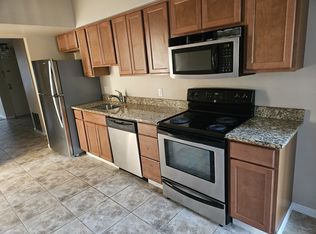 5515 Pershing Ave APT 11, Saint Louis, MO 63112