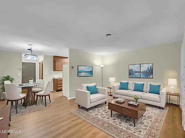 15C Cambridge Circle, Manchester, NJ 08759