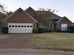 916 Independence Dr, Alabaster, AL 35007