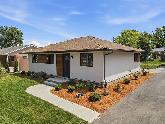 2nd image of 10409 S 82nd Ave