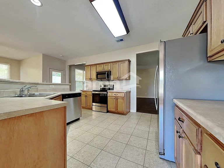 7450 Shadow Run Ln — Photo 3
