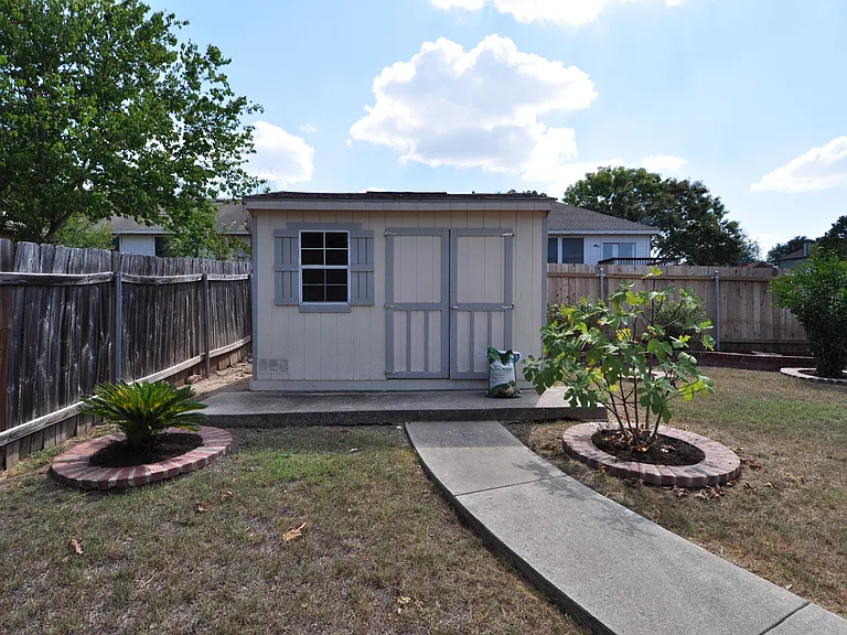 12427 Zeller Ln — Photo 26