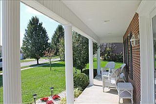 5th image of 198 General Cleburn Dr