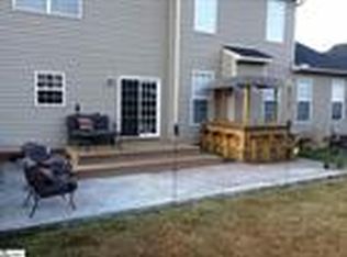 505 Yearling Rd, Greenville, SC 29617