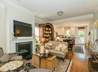 44 Purchase St #2, Newburyport, MA 01950