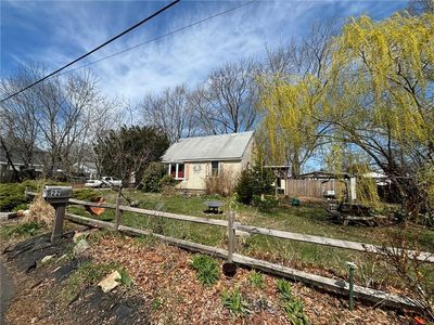 19 Wood St, Warwick, RI, 02889