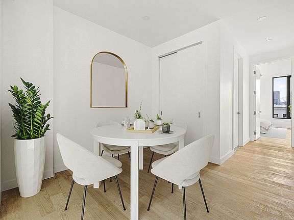 4th image of 54 Dupont St #4A