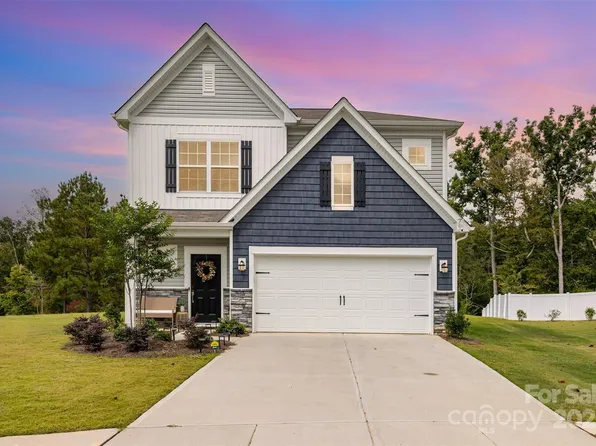 5841 Soft Shell Dr, Lancaster, SC 29720