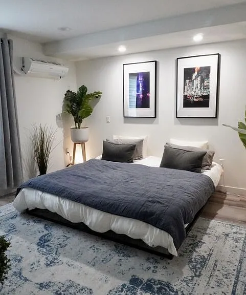 1157 S Point View St — Photo 10
