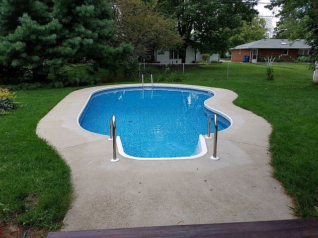 2nd image of 1435 W Budd Blvd