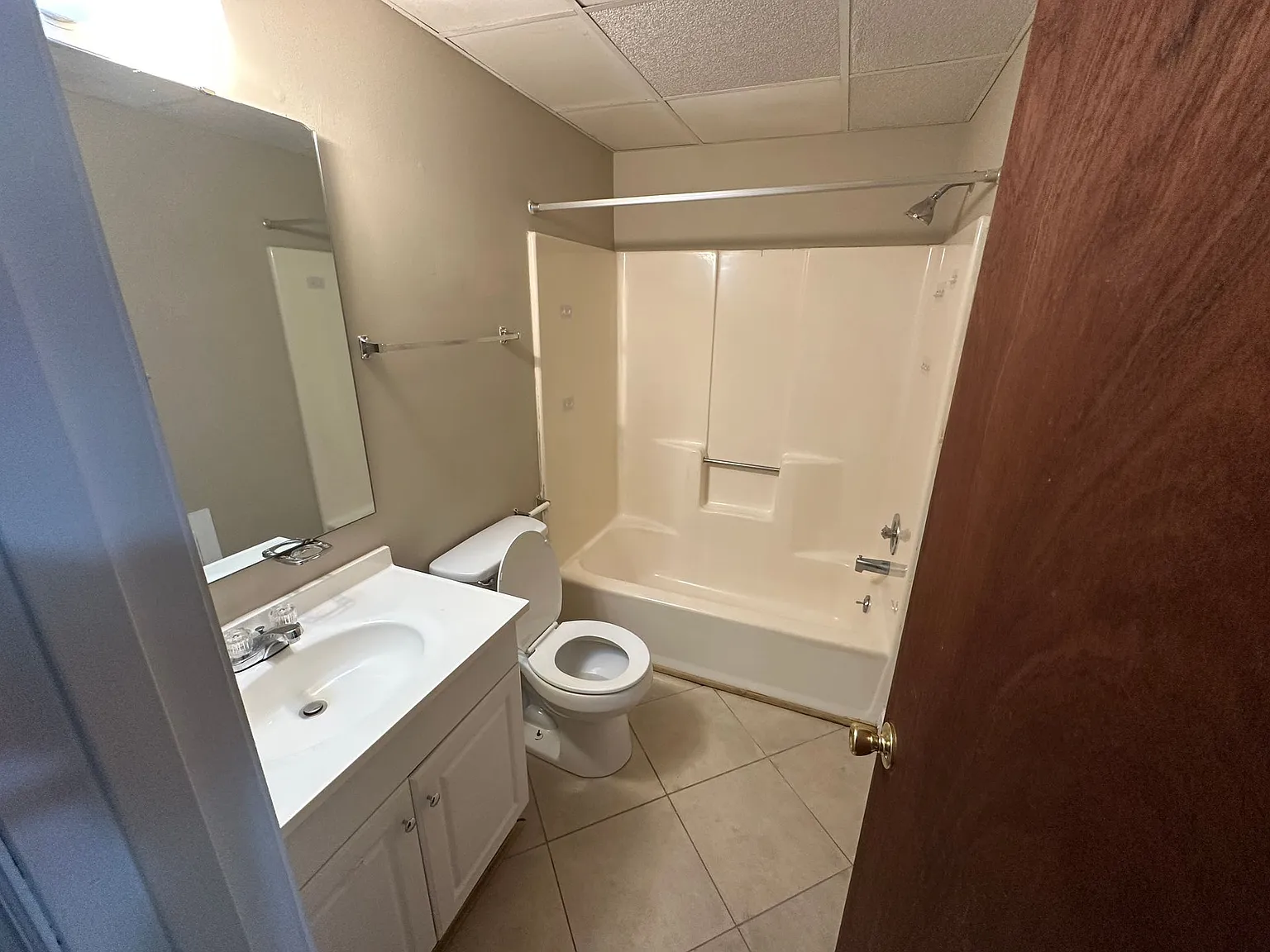 Studio Apartment For Rent Near Clemson University — Photo 4