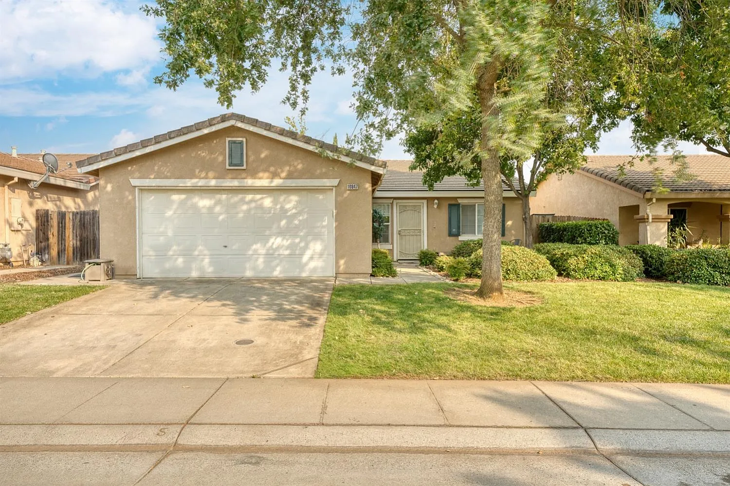 10847 Ivoryton Way photo 1