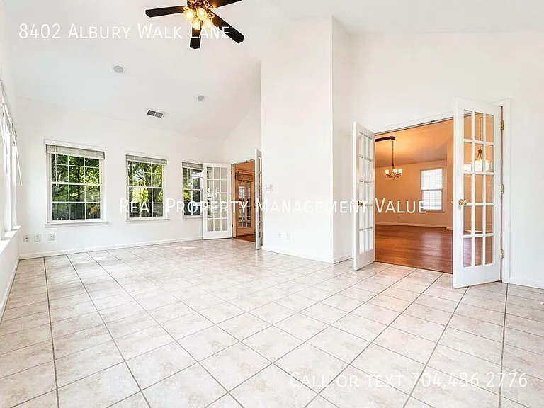 8402 Albury Walk Ln — Photo 6