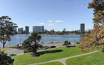 1st image of 1830 Lakeshore Ave APT 404