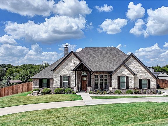2nd image of 114 Summer Stone Ct