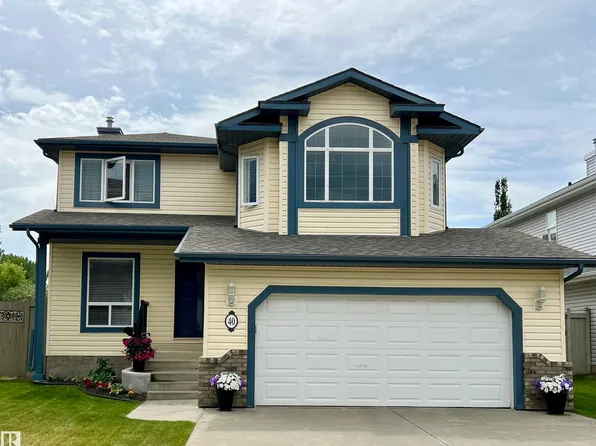 40 Eastcott Dr, Saint Albert, AB T8N 7B1