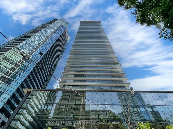 33 Charles St E, Toronto, ON
