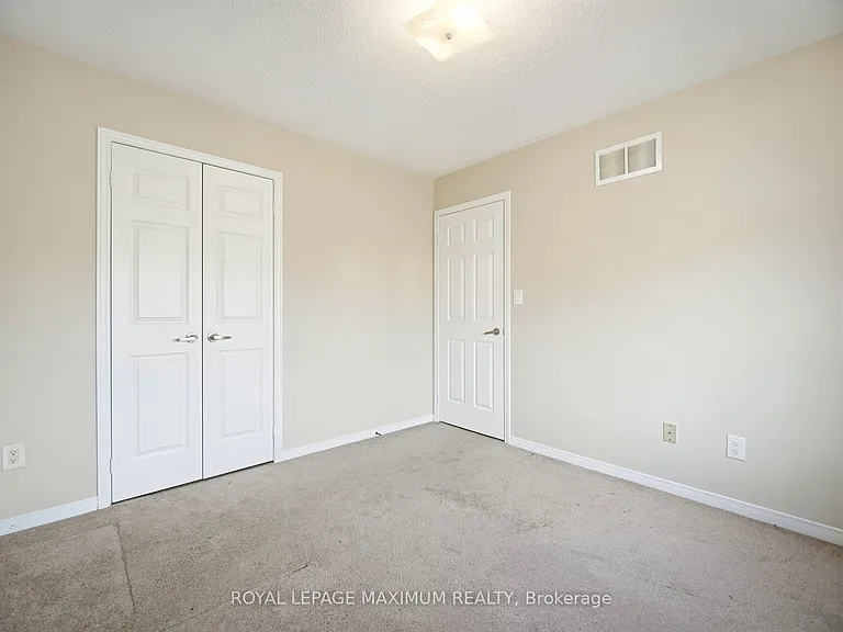 162 Gentile Cir — Photo 33