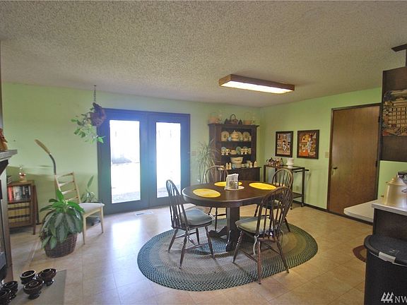 5th image of 15210 15th Avenue Ct S