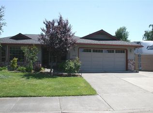 1888 Canyon Ave, Medford, OR 97504