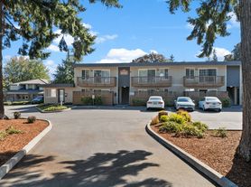 University Crossing Apartments