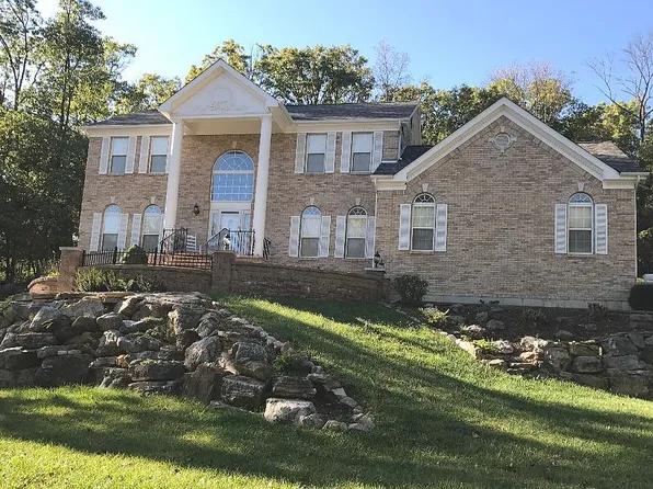 149 Cherokee Ct, Pacific, MO 63069