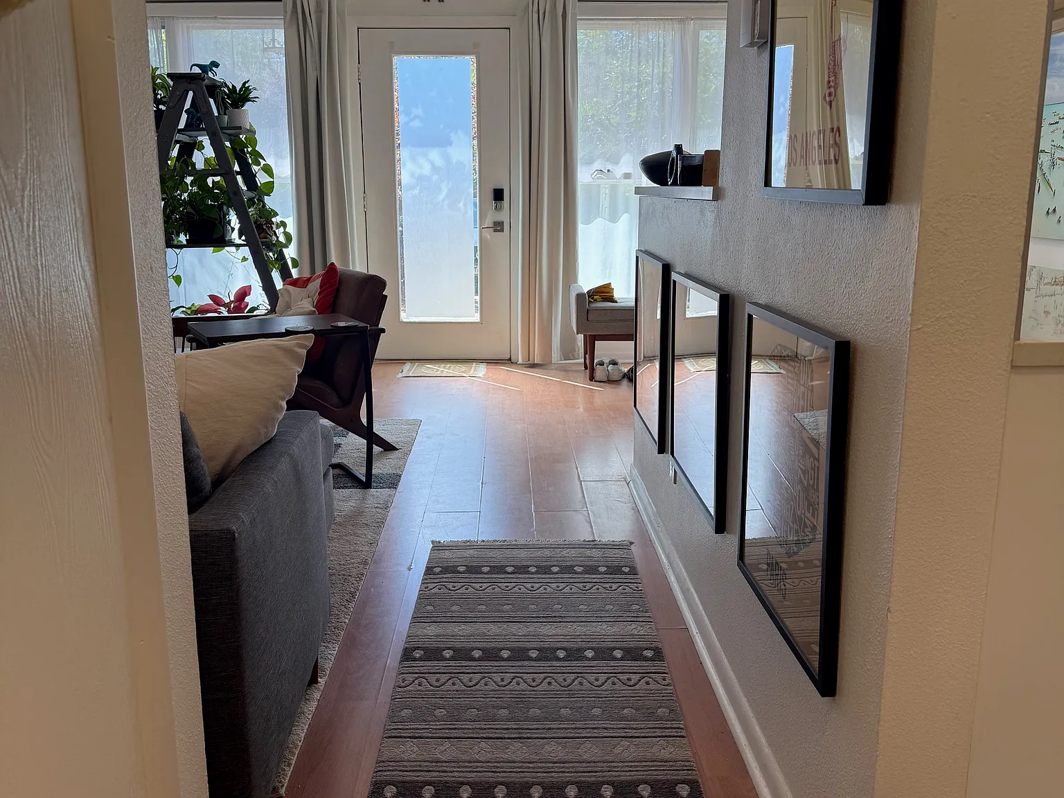 2 bed, 976 sqft, $2,425 — Photo 4