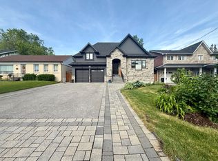 38 Muir Dr, Toronto, ON M1M 3B4