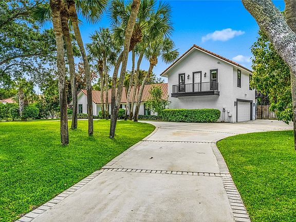 2nd image of 2145 Sanford Ct