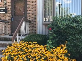 122 Highview Dr, Woodbridge, NJ 07095