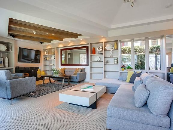 4th image of 8319 Camino Del Oro