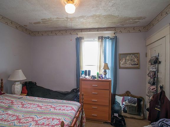 2nd image of 625 Weghorst St
