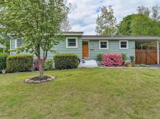 9 Lafayette Dr, Hazlet, NJ 07730