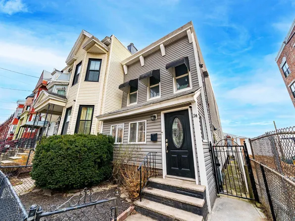 24 Park St, Jersey City, NJ 07304