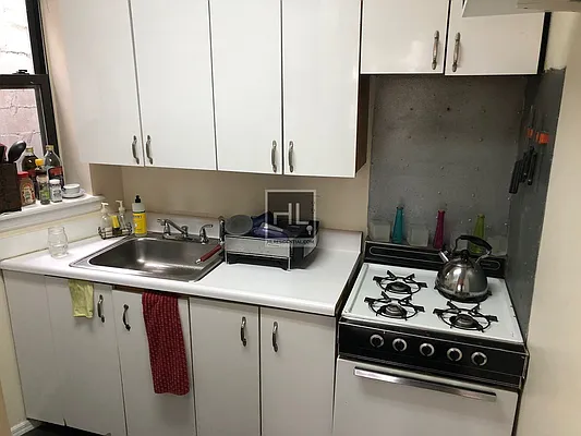 Rented by Highline Residential | media 31