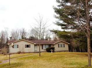 3387 Rolling Hill Dr, Pulaski, WI 54162