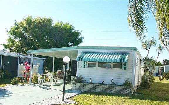 2nd image of 9822 Sugarberry Way