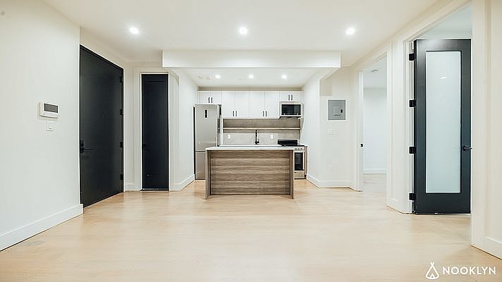 1st image of 471 Tompkins Ave #4A