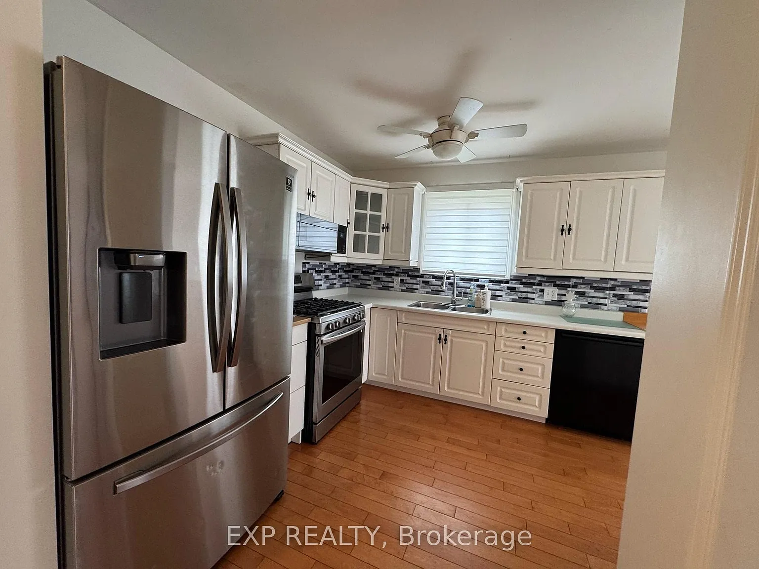3 bed, $2,500 — Photo 4
