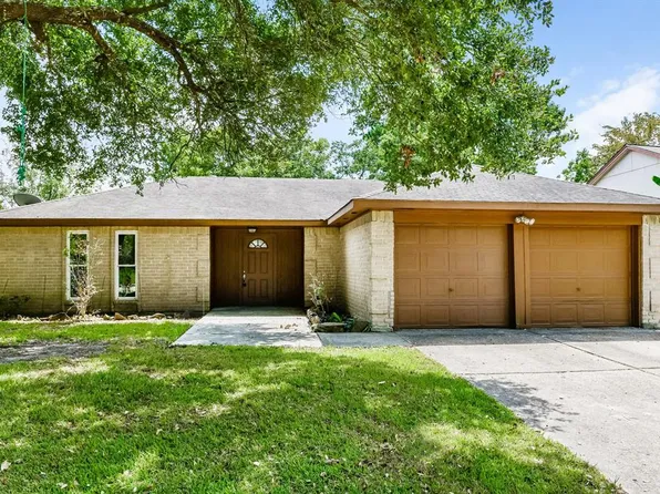 5918 Crooked Post Rd, Spring, TX 77373