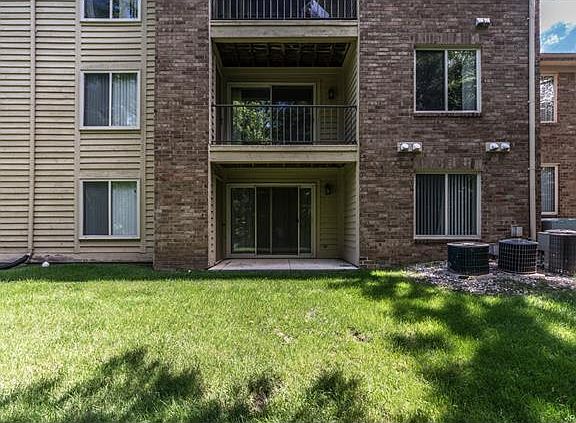 4th image of 2605 Greenstone Blvd #202-101-1
